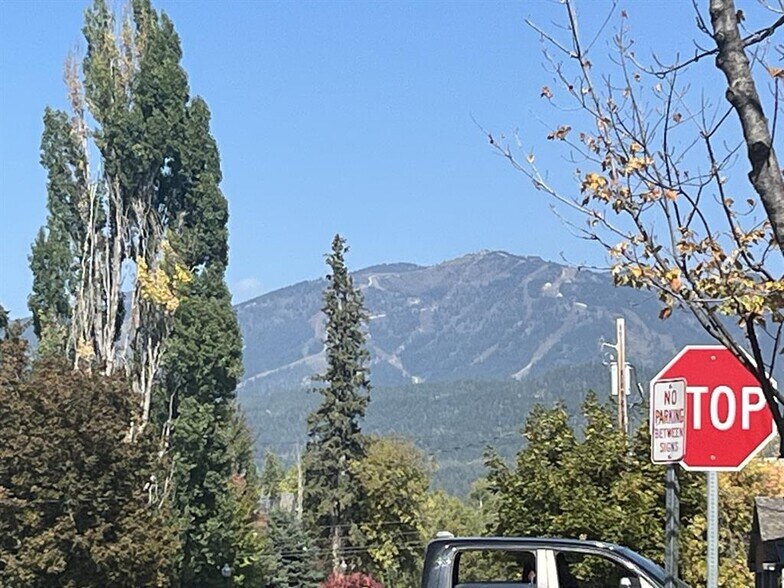 More Photos Of 206 Lupfer Ave, Whitefish Office For Sale