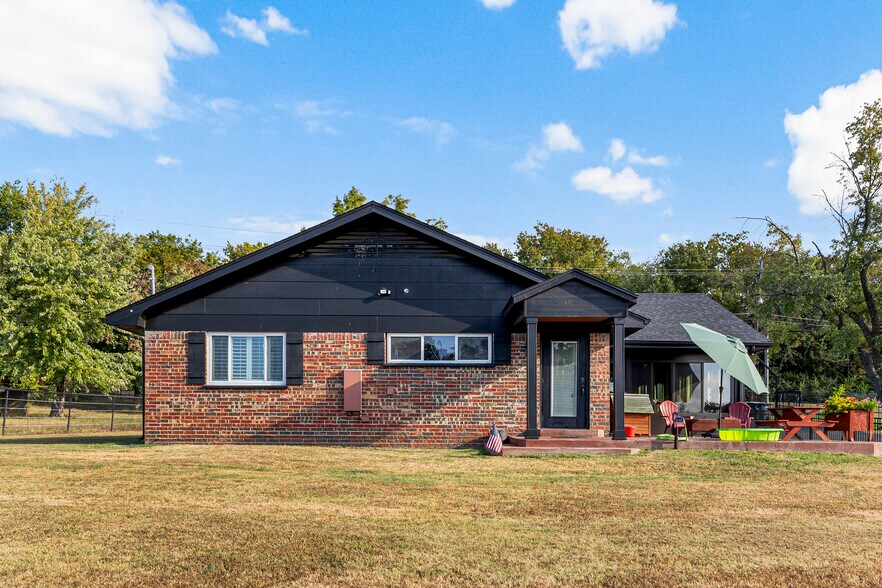 More Photos Of 17220 E Admiral Pl, Tulsa Land For Sale