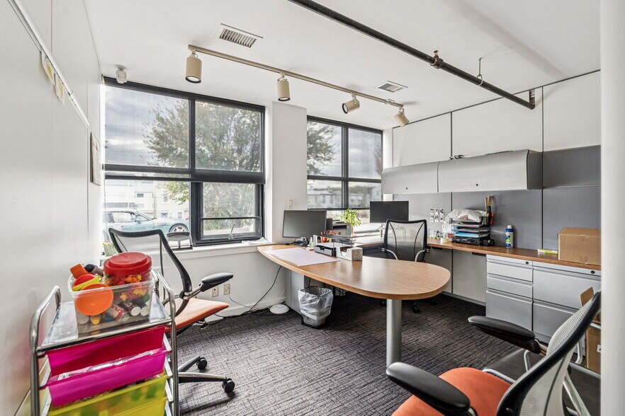 More Photos Of ,  Unknown For Sale