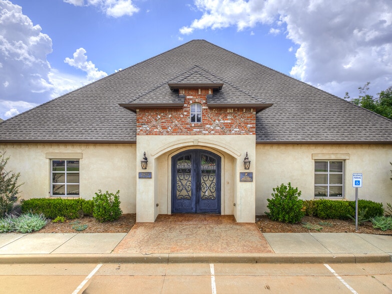 Primary Photo Of 2929 NW 156th St, Oklahoma City Office For Lease