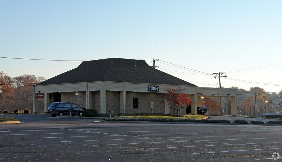 Primary Photo Of 411 Chatam Heights Rd, Fredericksburg Unknown For Lease