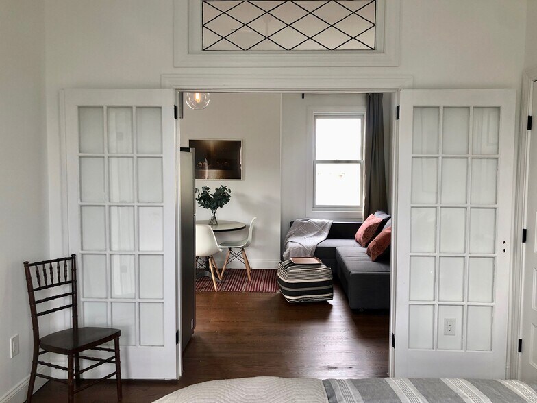 More Photos Of 2 Courtney Ave, Newburgh Apartments For Sale