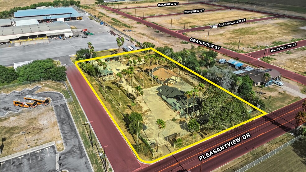 More Photos Of 502 S Pleasantview Dr, Weslaco General Retail For Sale