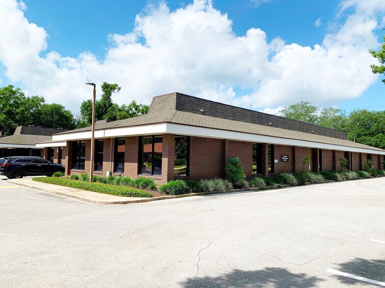 More Photos Of 706 Turnbull Ave, Altamonte Springs Office Residential For Lease