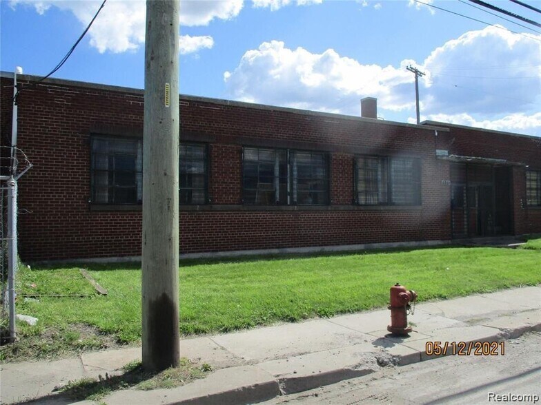 More Photos Of 7170 E McNichols Rd, Detroit Manufacturing For Sale