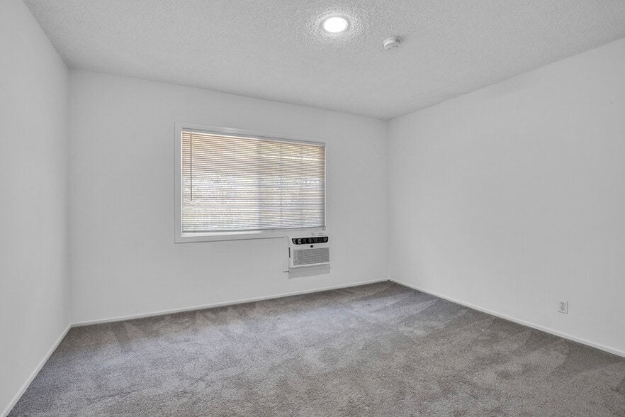 More Photos Of 939 Larrabee St, West Hollywood Apartments For Sale