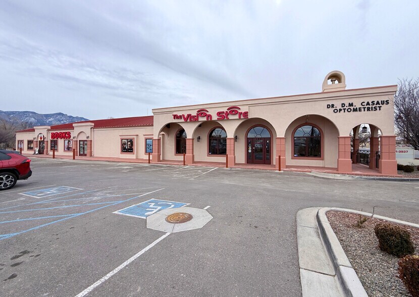 More Photos Of 160 S Camino del Pueblo, Bernalillo Office For Lease