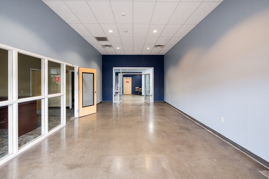 More Photos Of 1815 Rahling Rd, Little Rock Office For Sale