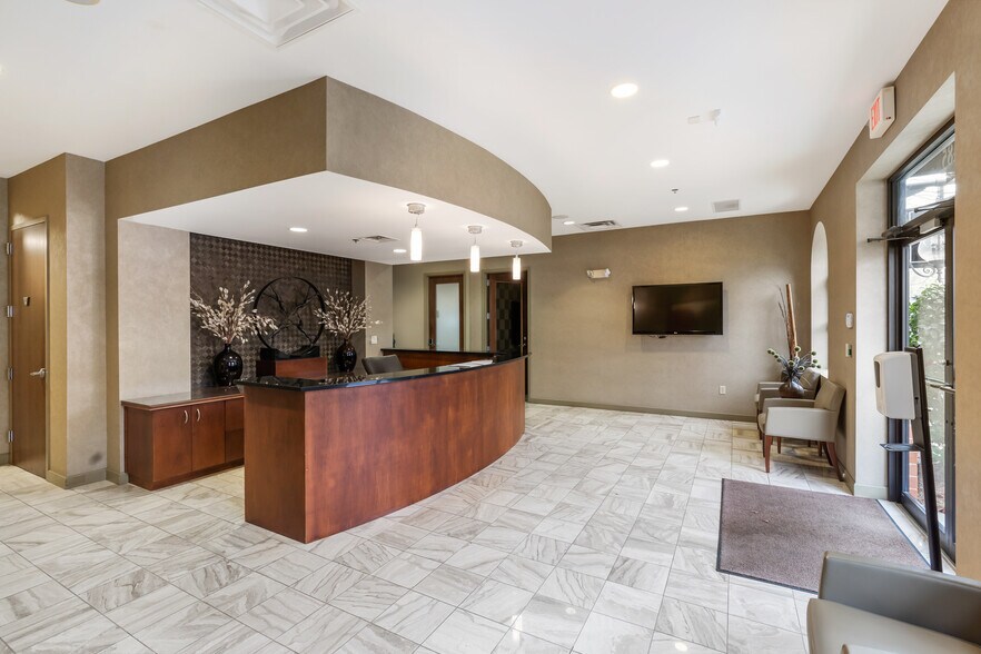 More Photos Of 6485 Shiloh Rd, Alpharetta Light Distribution For Lease