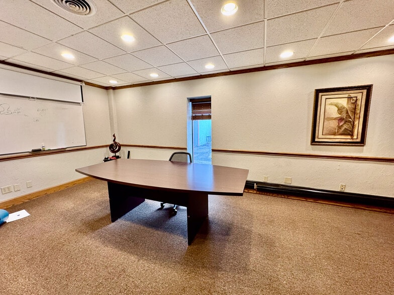 More Photos Of 1050 Triplett Blvd, Akron Warehouse For Sale