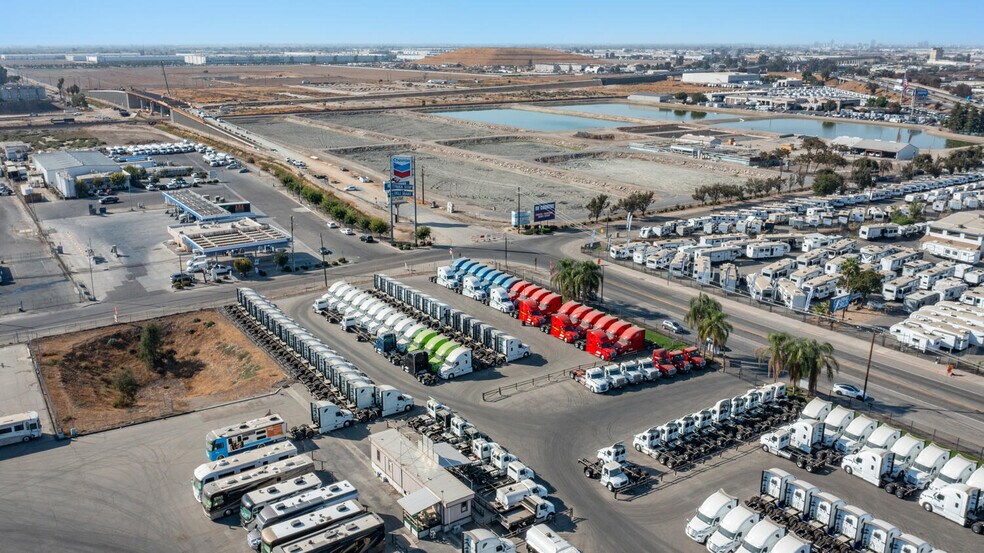 More Photos Of 2510 Central Ave, Fresno Land For Lease