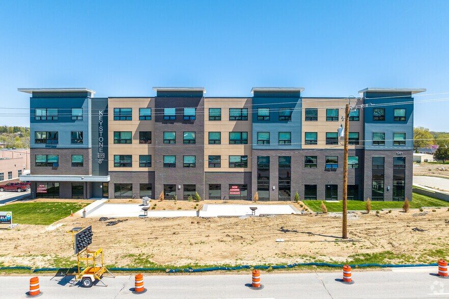 More Photos Of 1261 8th St, West Des Moines Apartments For Lease