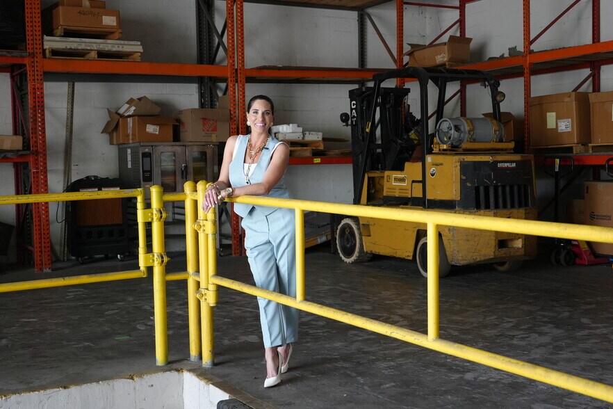 More Photos Of 3000 NW 82nd Ave, Doral Warehouse For Sale