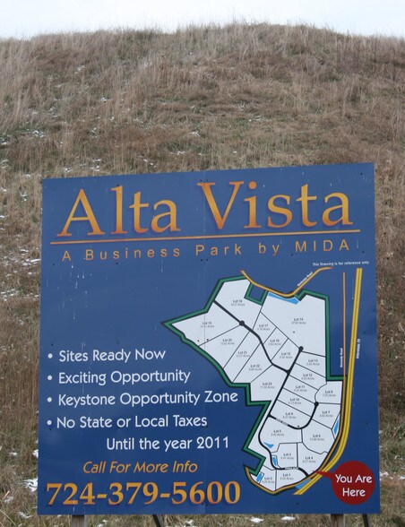 More Photos Of Simko Blvd, Charleroi Land For Sale