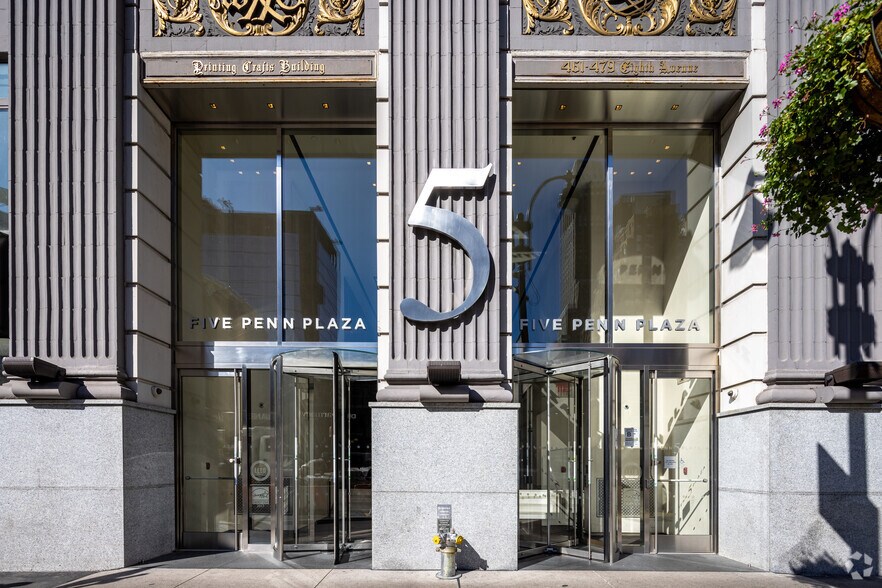 More Photos Of 5 Penn Plaza, New York Office For Sale