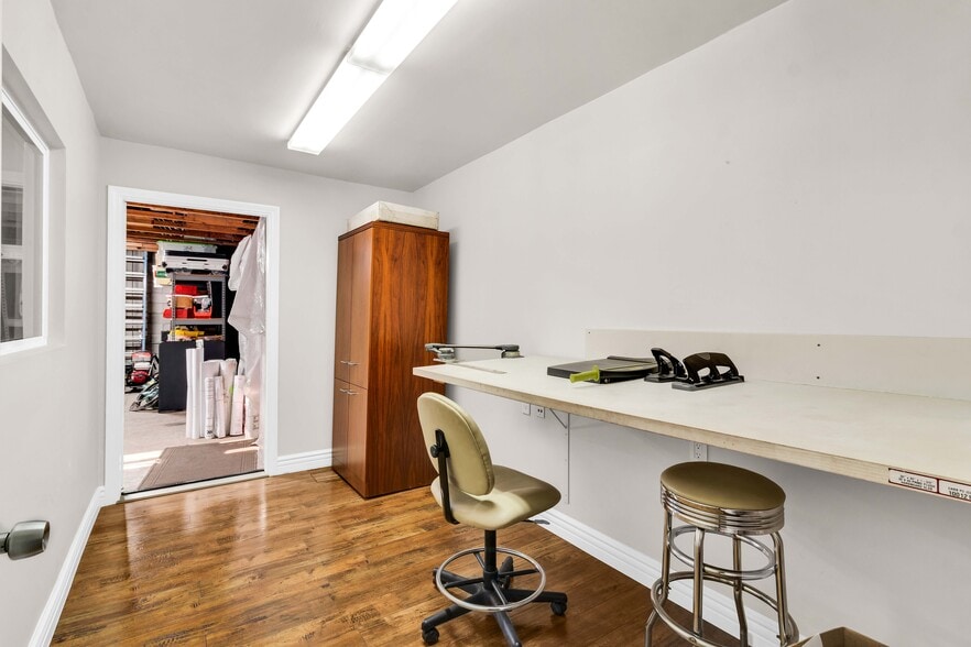 More Photos Of 1316-1320 Coolidge Ave, National City Light Distribution For Sale