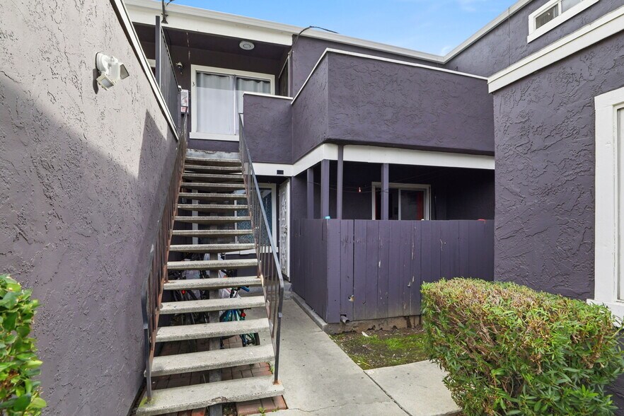 More Photos Of 5390 Carryback Ave, San Jose Apartments For Sale