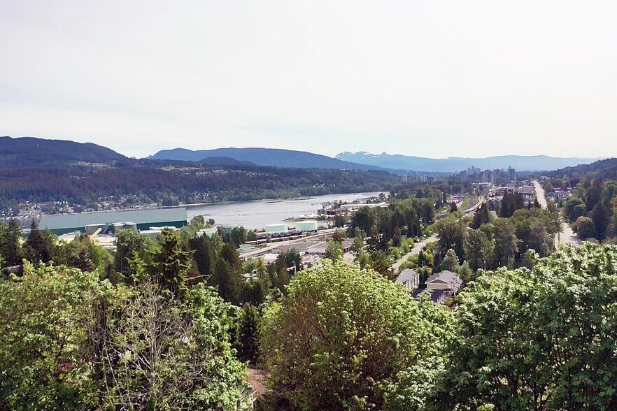 More Photos Of 1902-1960 Highview Pl, Port Moody Land For Sale