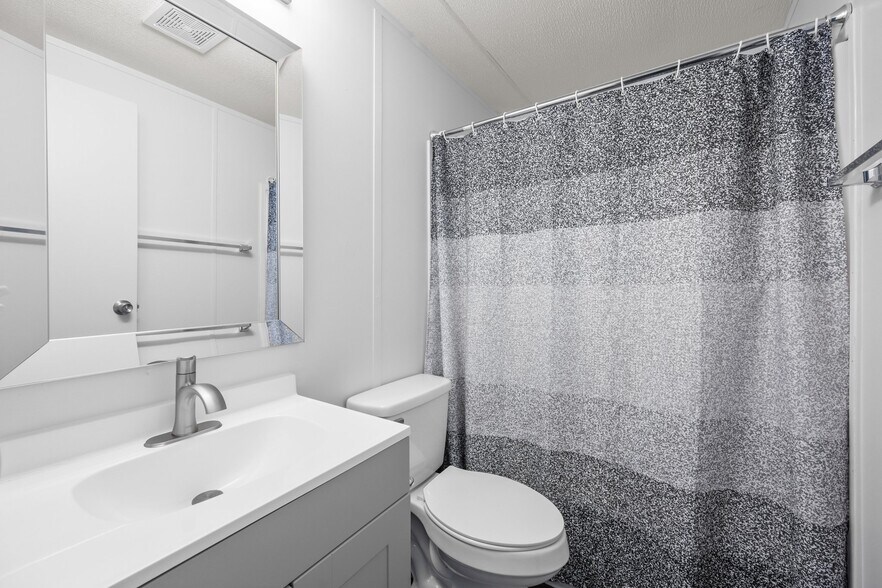 More Photos Of 9572 Hwy 41 W, Pink Hill Land For Sale