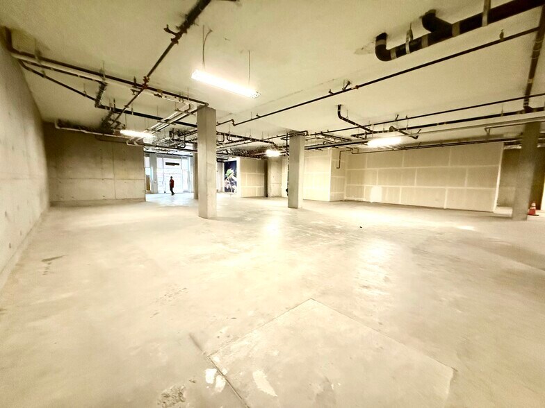 More Photos Of 1075 Market St, San Francisco Apartments For Sale