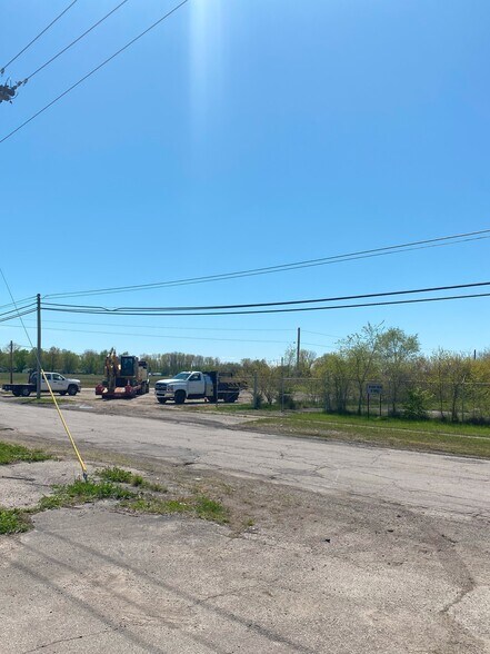 More Photos Of 3200 Block of S Meeker, Muncie Land For Sale