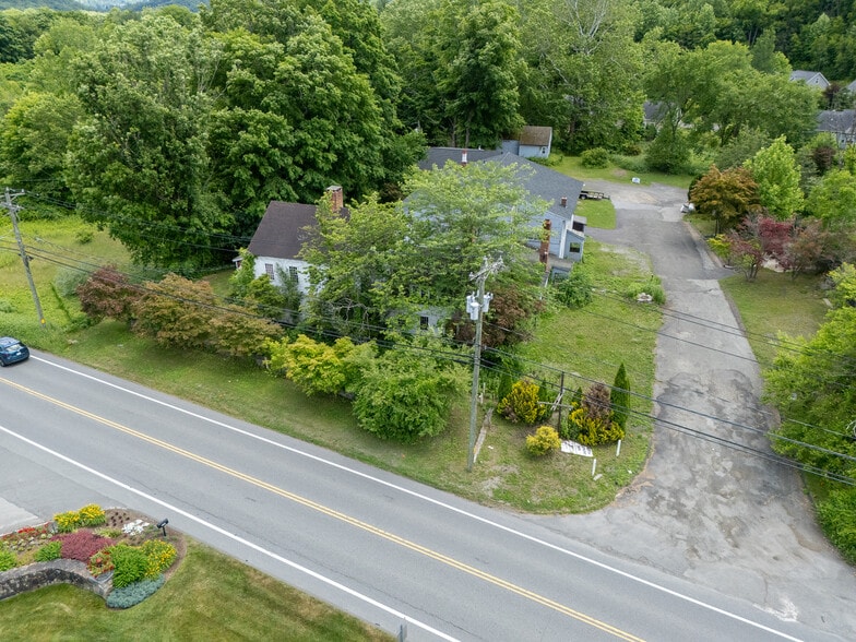 More Photos Of 329 Kent Rd, New Milford Apartments For Sale