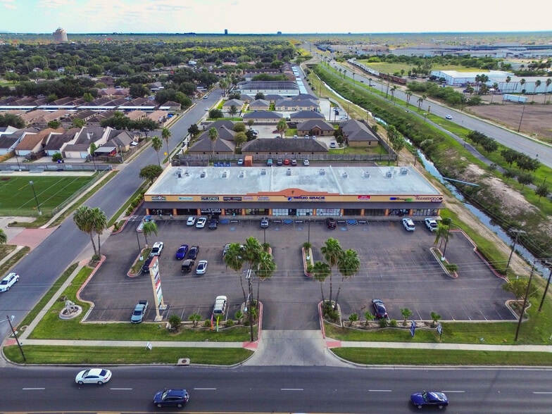 More Photos Of 1701 Dove Ave, McAllen Storefront For Lease