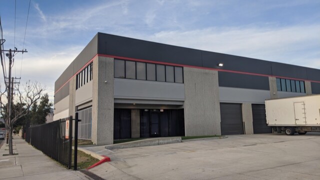 More Photos Of 511-571 5th St, San Fernando Manufacturing For Lease