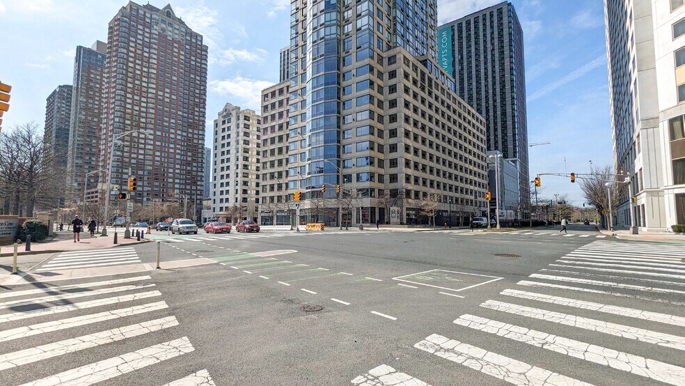 Primary Photo Of 475 Washington Blvd, Jersey City Apartments For Lease