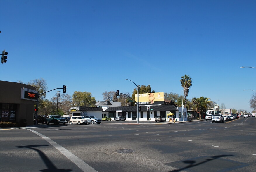 More Photos Of 101 McHenry Ave, Modesto Freestanding For Lease