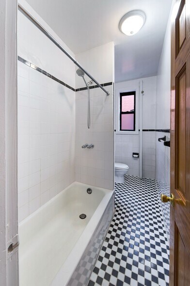 More Photos Of 423 16th St, Brooklyn Apartments For Sale