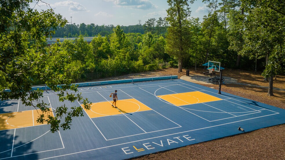 More Photos Of 523 Davis Dr, Morrisville Unknown For Lease