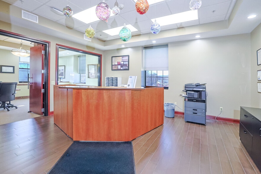 More Photos Of 36 Cottage St, Poughkeepsie Warehouse For Sale