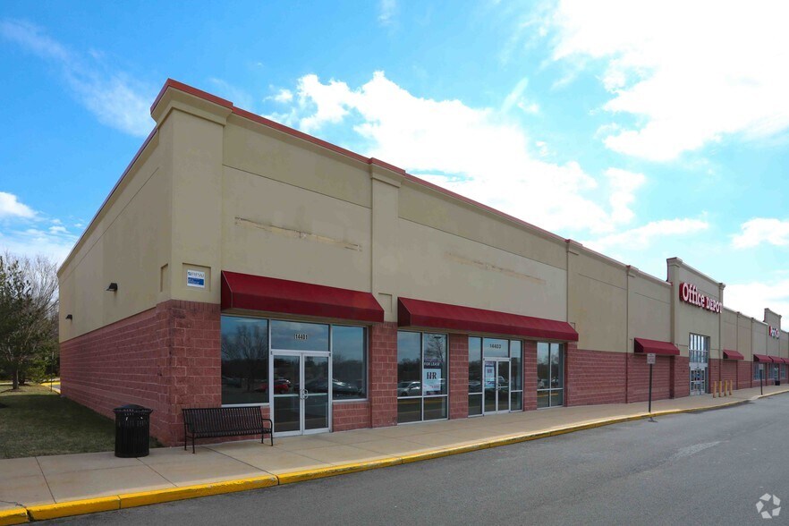 More Photos Of 14401-14423 Chantilly Crossing Ln, Chantilly General Retail For Lease