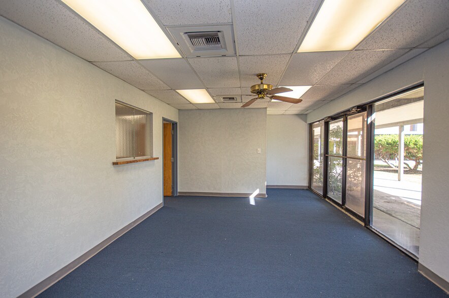 More Photos Of 13414 Medical Complex Dr, Tomball Medical For Lease