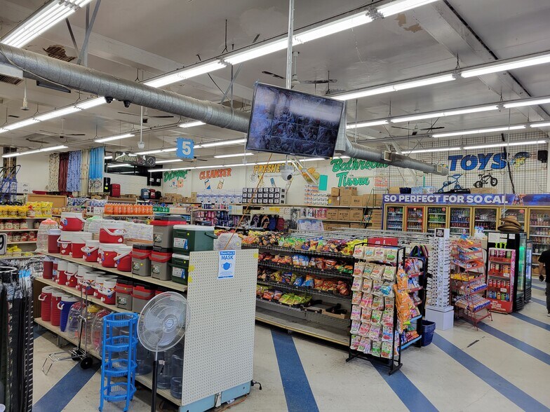 More Photos Of 701 Alvarado St, Los Angeles Storefront For Lease