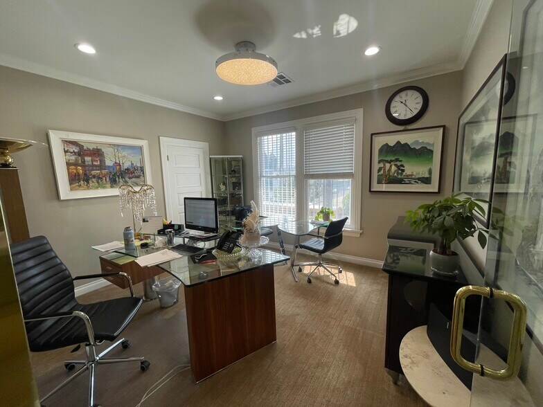 More Photos Of 1021 S Union Ave, Los Angeles Office Residential For Lease