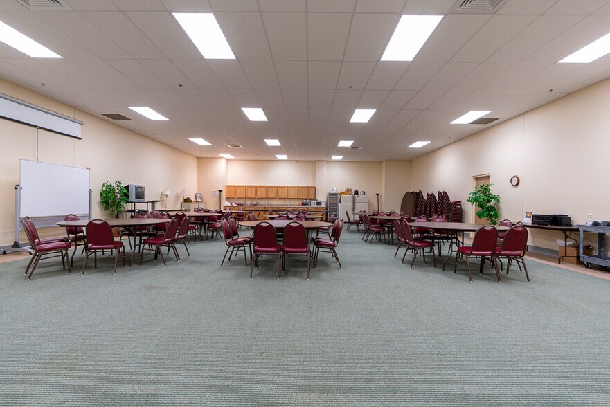 More Photos Of 1701 Westchester Dr, High Point Religious Facility For Sale