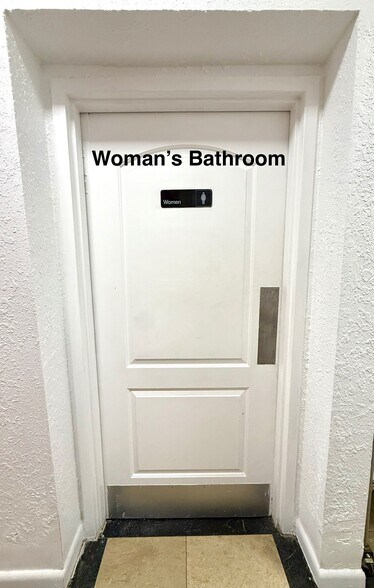 More Photos Of 4208-4220 NW 7th Ave, Miami Storefront For Sale