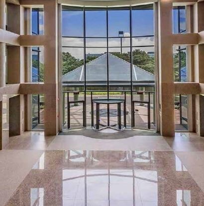 More Photos Of 3800 N Wilke Rd, Arlington Heights Office For Sale