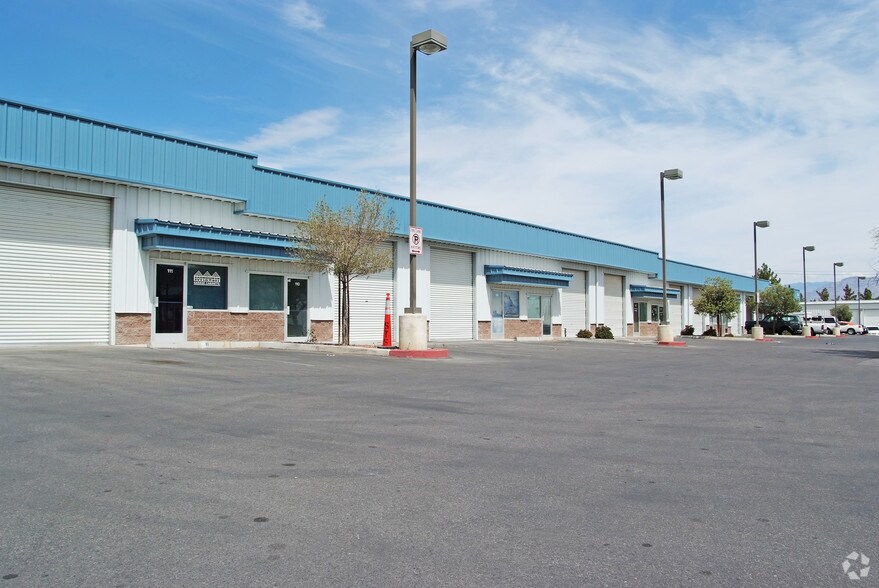 More Photos Of 2267-2277 W Gowan Rd, North Las Vegas Light Manufacturing For Lease