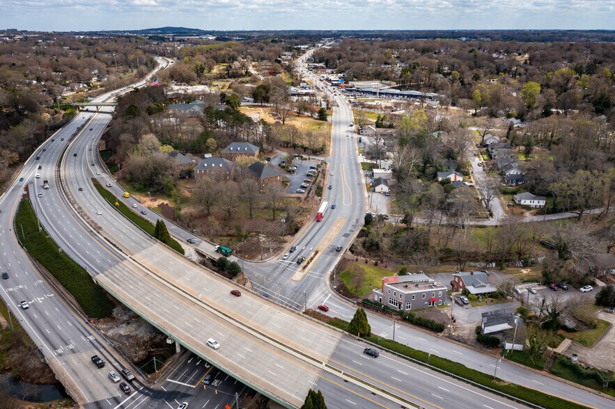 More Photos Of 714 Pettigru St, Greenville Office For Lease