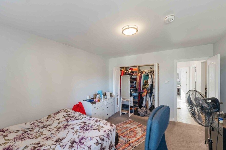 More Photos Of 732 Morin St, Ottawa Apartments For Sale