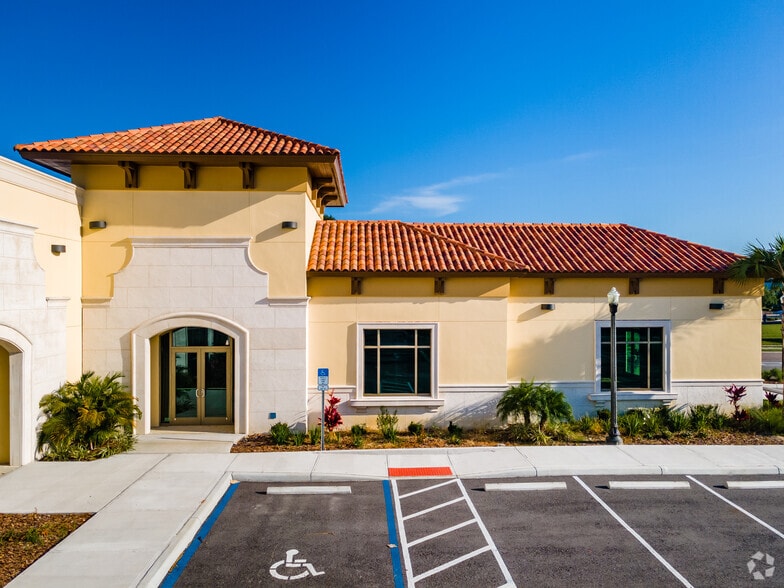 More Photos Of Little Rd, Trinity Unknown For Lease