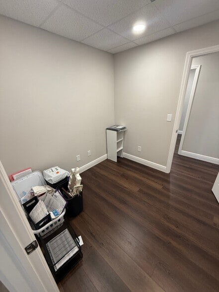 More Photos Of 1320 SE Palm Beach Rd, Stuart Medical For Sale