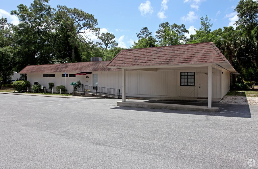 More Photos Of 1015 N Stone St, Deland Medical For Lease