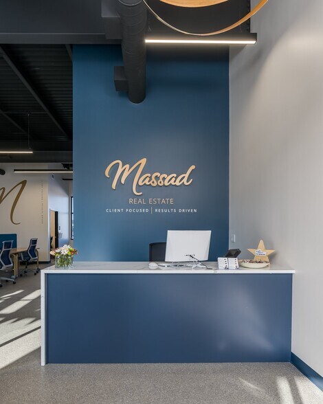 More Photos Of 320 Saint Andrews Dr, Mankato Office For Sale