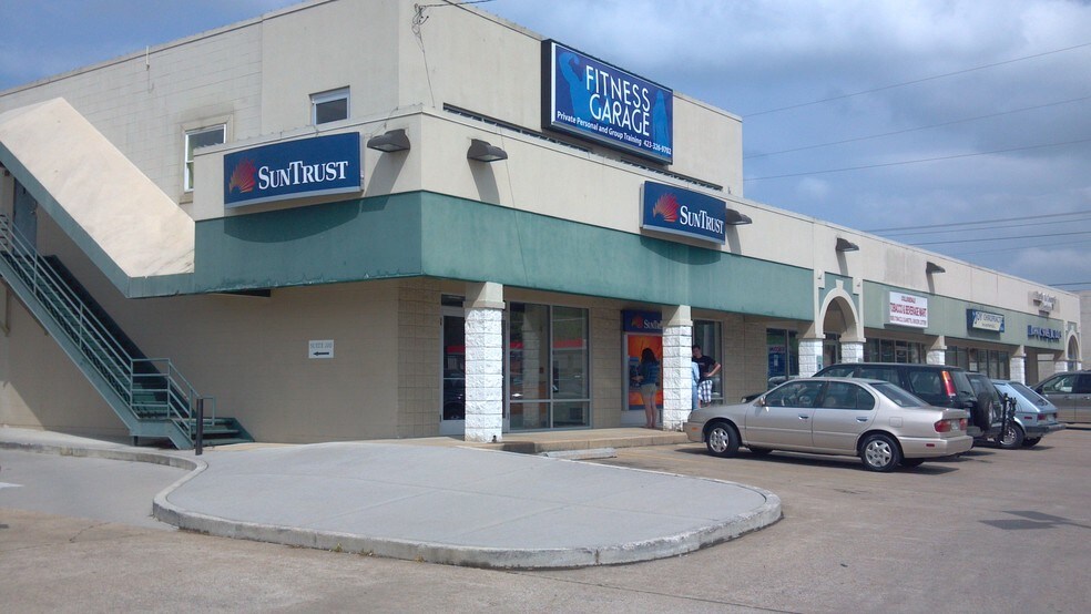 More Photos Of 9409 Apison Pike, Ooltewah Storefront For Lease