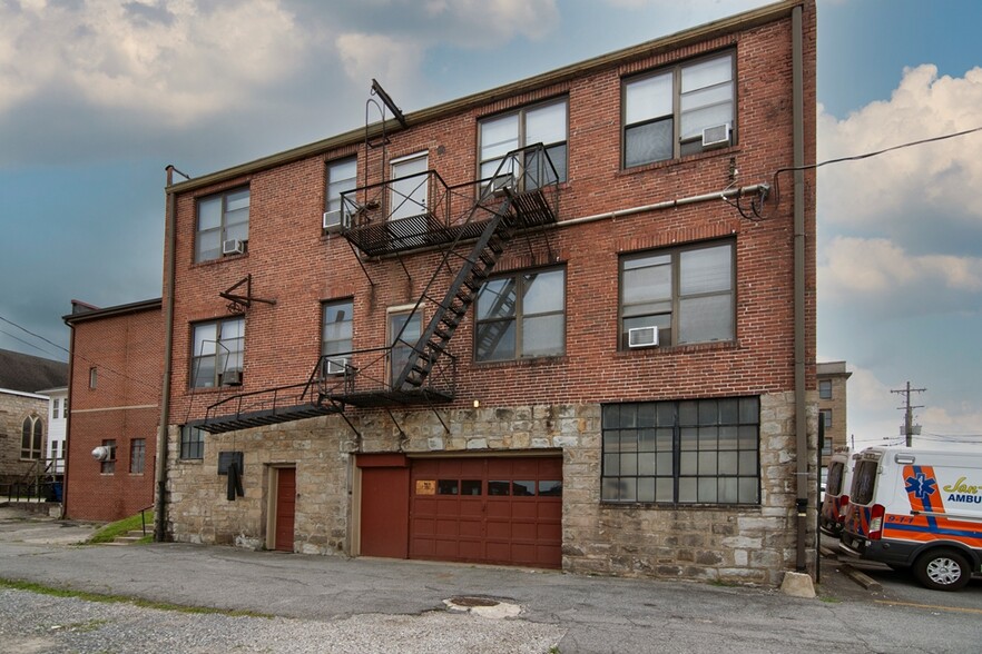 More Photos Of 207 S Heber St, Beckley Office For Sale