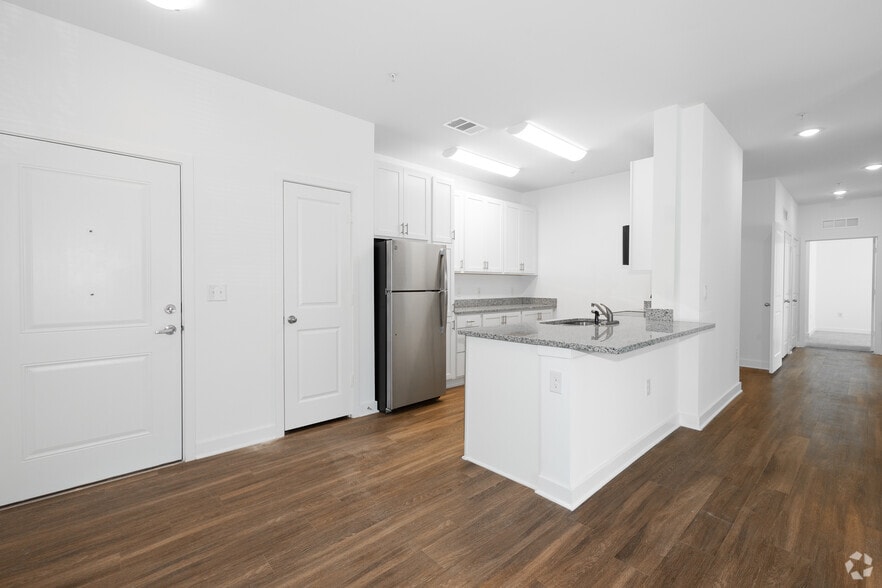 More Photos Of 451 Church St, Norfolk Apartments For Lease